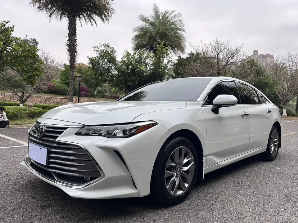 Toyota Avalon 2022