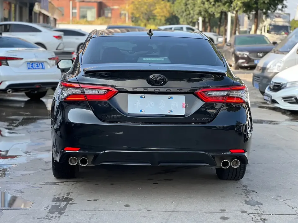 Toyota Camry 2.0S Cavalier Edition 2023 — миниатюра 2