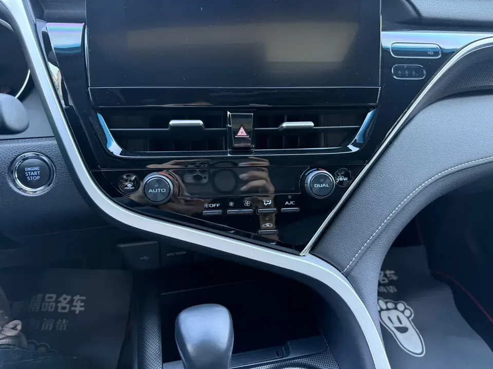 Toyota Camry 2.0S Cavalier Edition 2023 — миниатюра 3