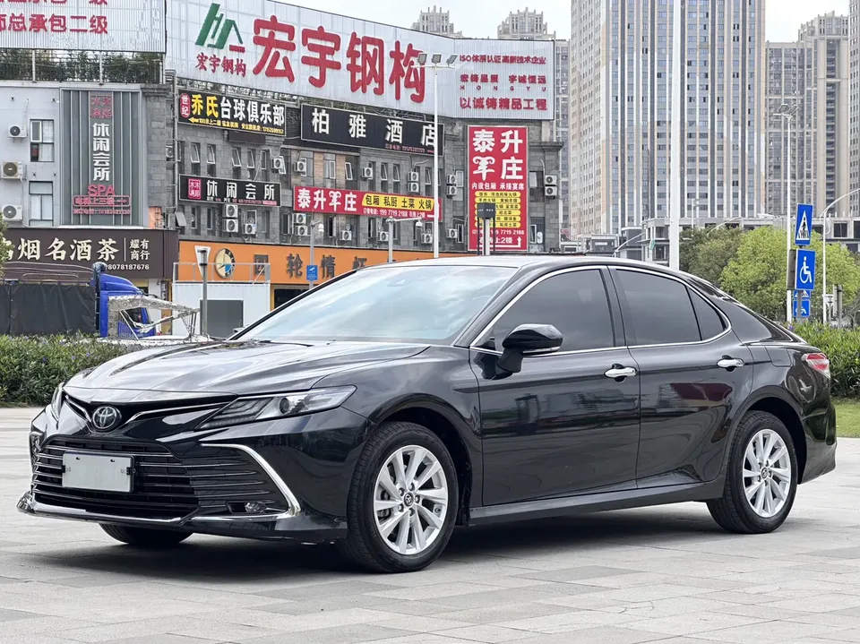 Toyota Camry 2023