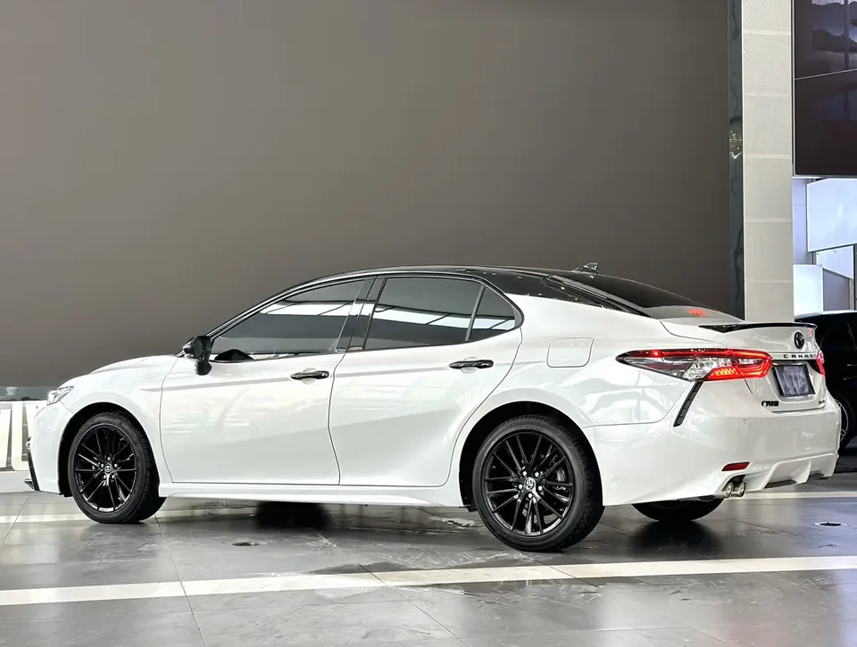 Toyota Camry 2.0S Cavalier Edition 2022 — миниатюра 4