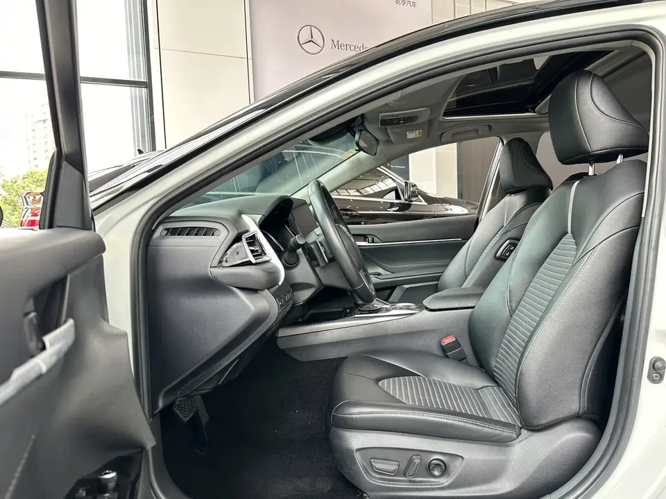 Toyota Camry 2.0S Cavalier Edition 2022 — миниатюра 5
