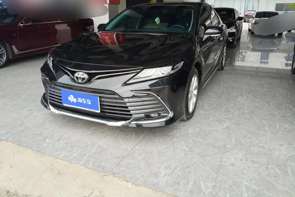 Toyota Camry 2023
