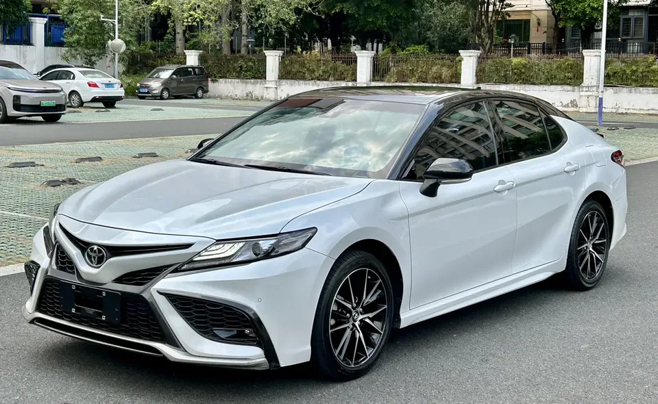 Toyota Camry 2022