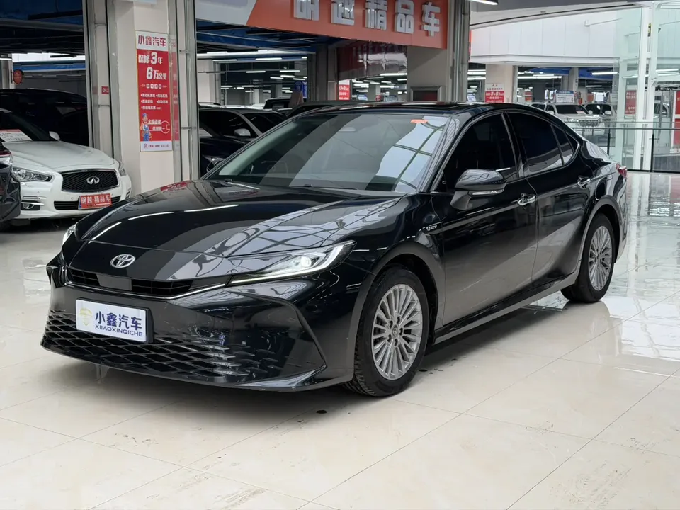 Toyota Camry 2024