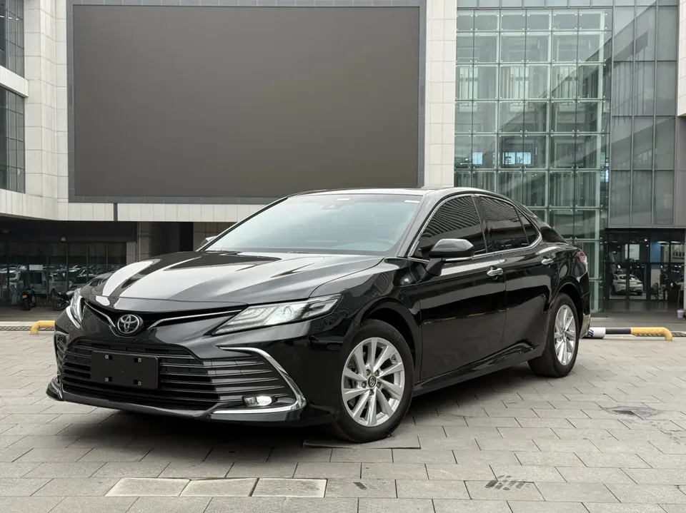 Toyota Camry 2023