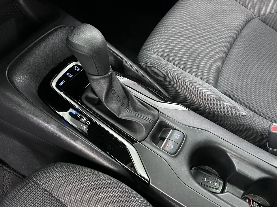 Toyota Levin 2022 Lelink 185T CVT Luxury Edition 2022 — миниатюра 4