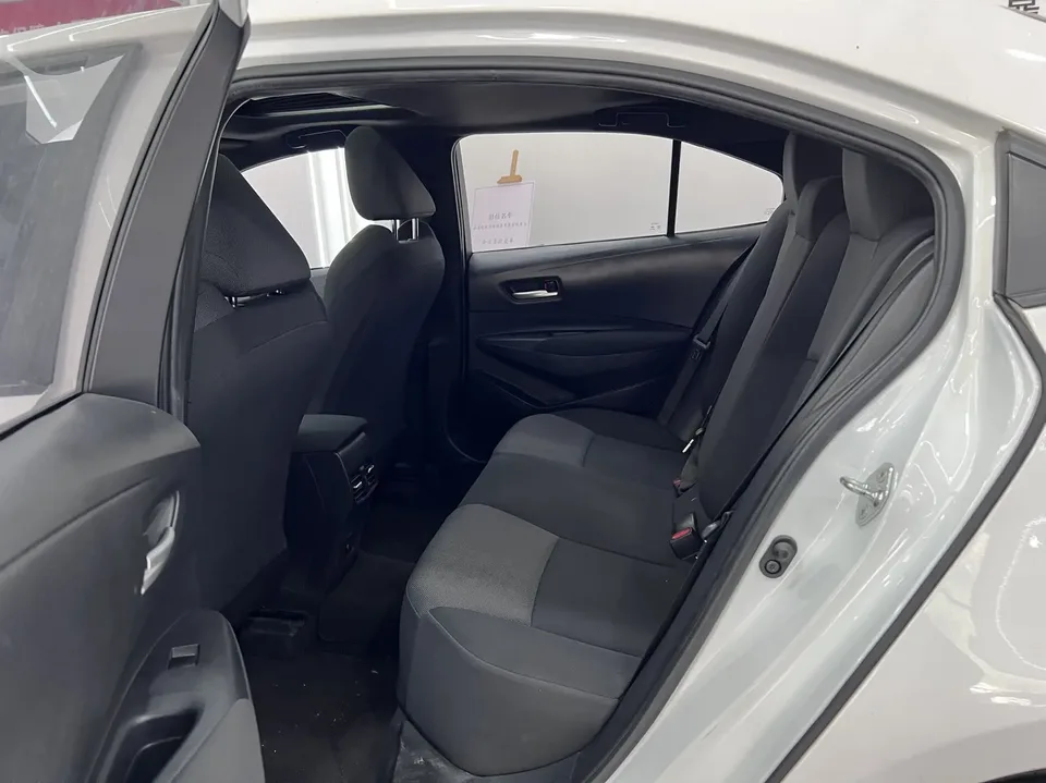 Toyota Levin 2022 Lelink 185T CVT Luxury Edition 2022 — миниатюра 5