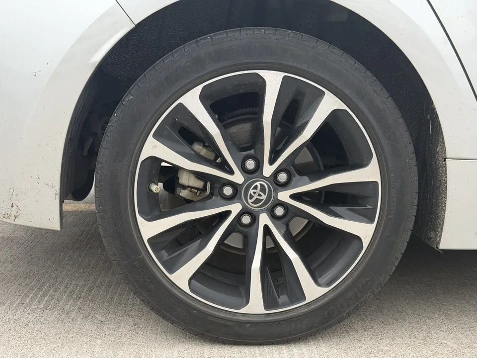 Toyota Levin 2022 Lelink 185T CVT Sports Edition 2022 — миниатюра 3