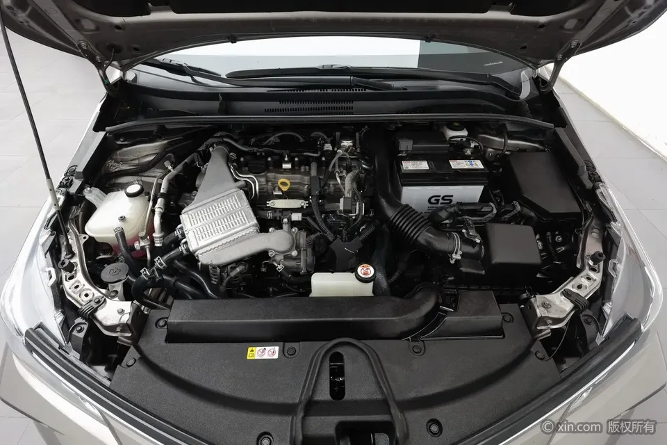Toyota Corolla 1.2T S-CVT Elite PLUS Edition 2023 — миниатюра 2