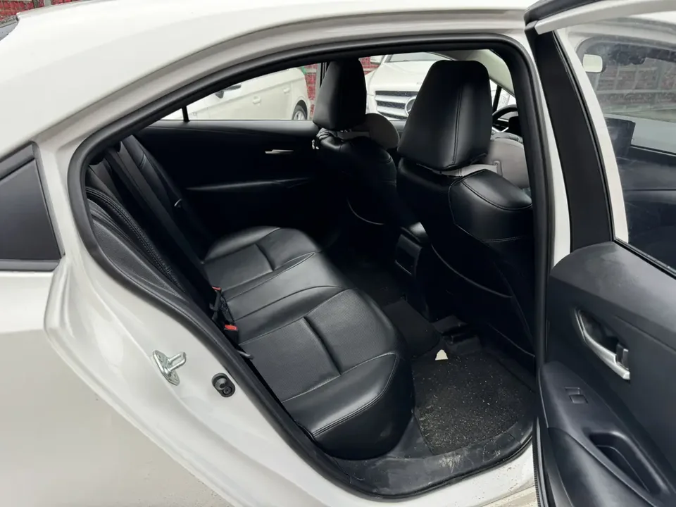 Toyota Corolla Corolla 2023 1.2T S-CVT Pioneer Edition 2024 — thumbnail 3