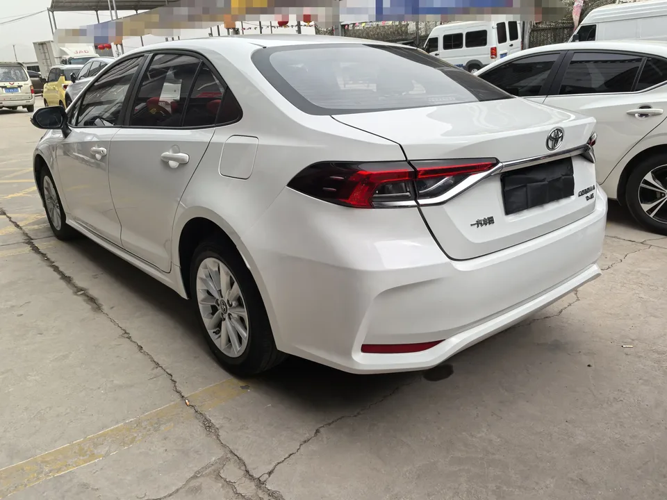 Toyota Corolla Corolla 2023 1.2T S-CVT Pioneer Edition 2023 — миниатюра 4