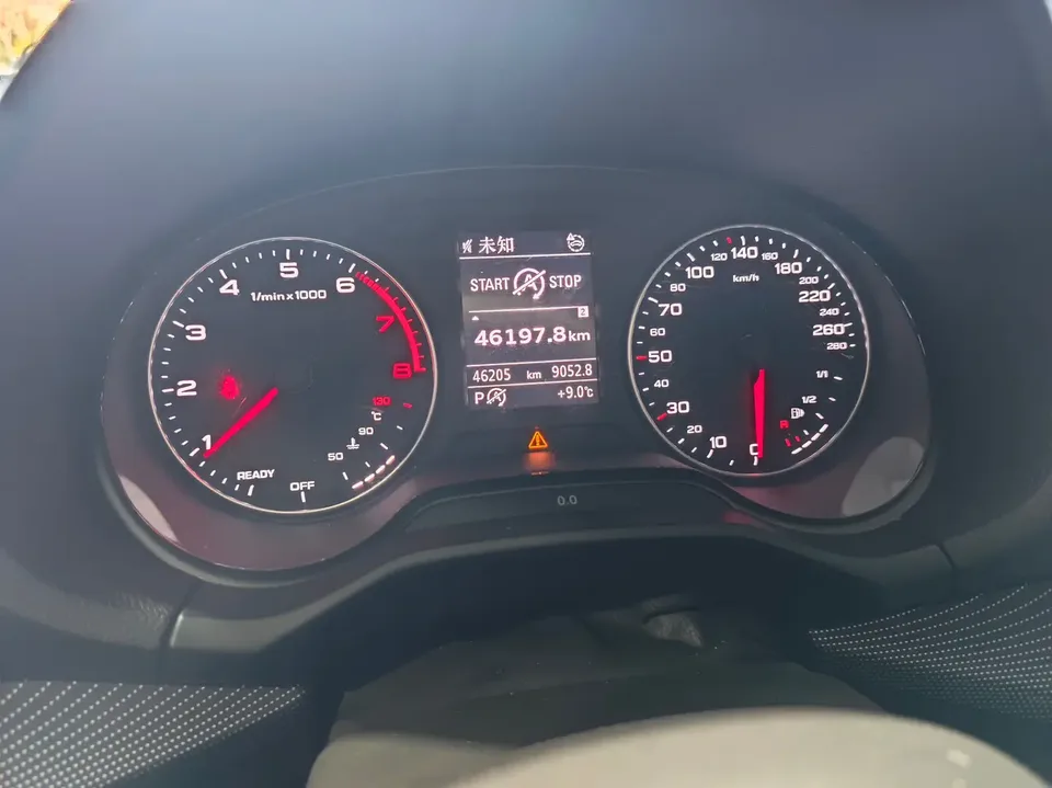 Audi Q2L Audi Q2L 2022 35 TFSI Enterprising and Elegant Model 2022 — миниатюра 5