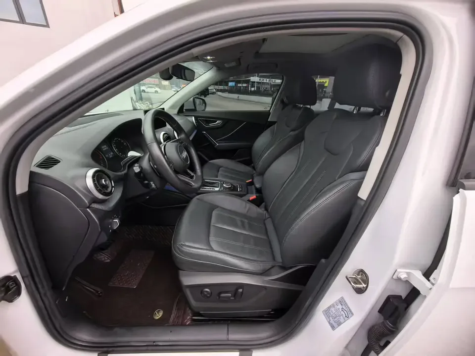 Audi Q2L Audi Q2L 2022 35 TFSI Fashionable and Elegant 2022 — миниатюра 3