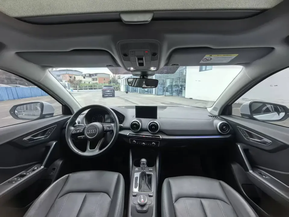 Audi Q2L Audi Q2L 2022 35 TFSI Fashionable and Elegant 2022 — миниатюра 5
