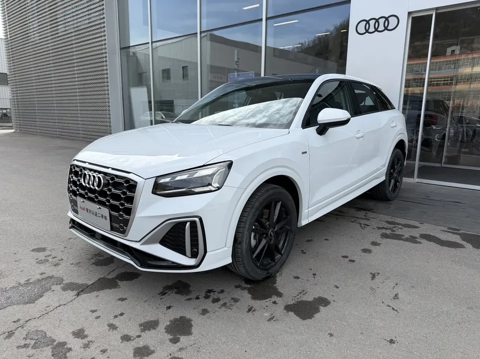 Audi Q2L 2025