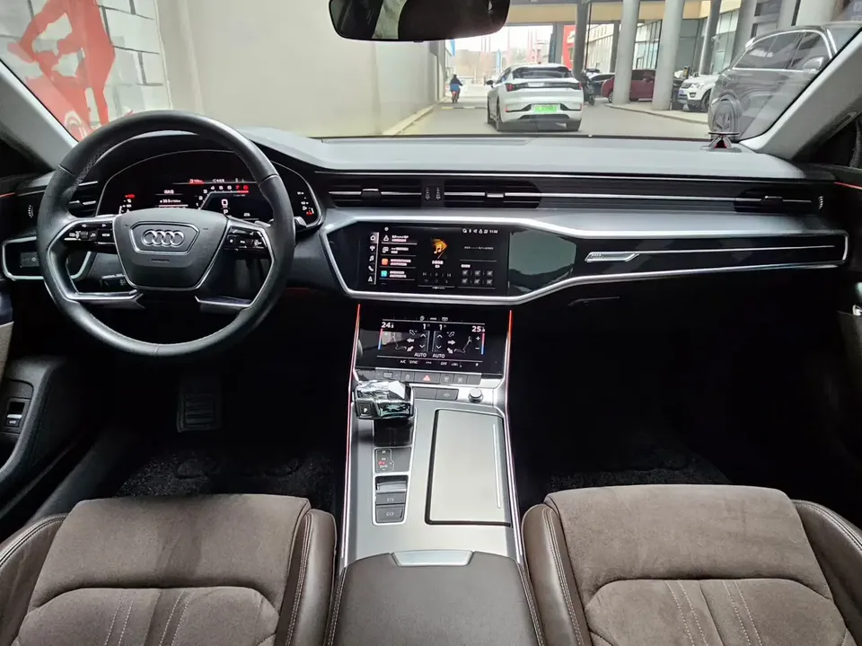 Audi A7L A7L 2024 Audi A7L 2024 45 TFSI S-line Dream Flow Crystal Set 2024 — thumbnail 5