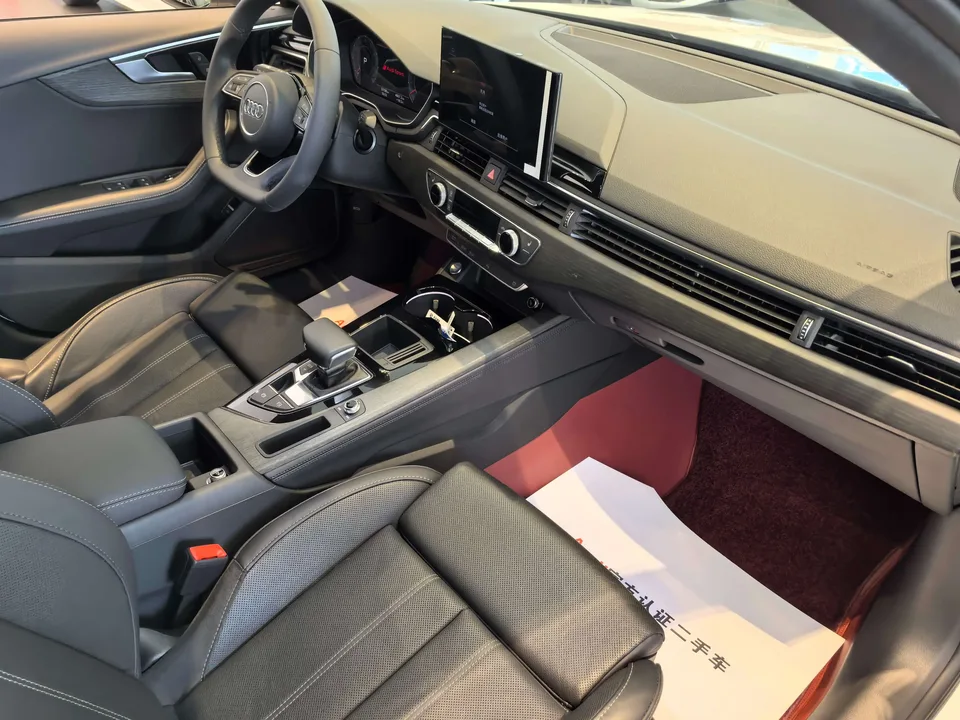 Audi a4 l 40 TFSI luxury and dynamic model 2024 — миниатюра 3