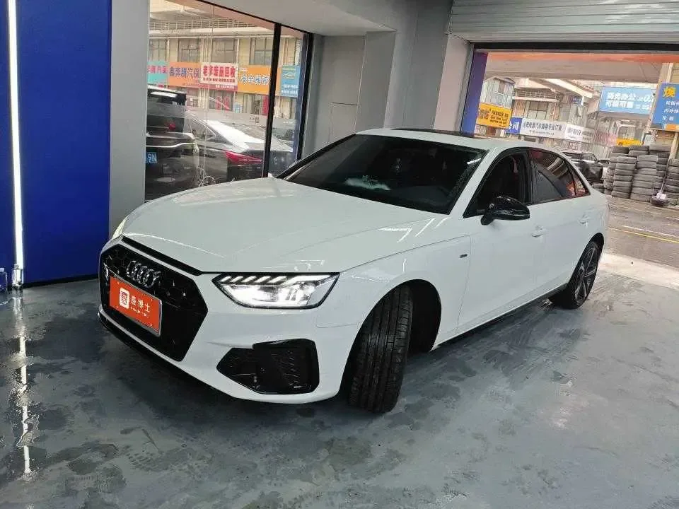 Audi a4 l 2024
