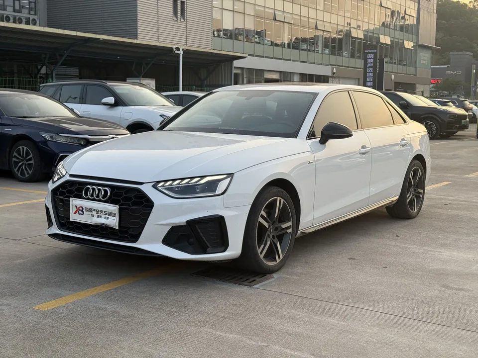 Audi a4 l Audi A4L 2022 40 TFSI luxury and dynamic model 2023 — фото 1, купить с доставкой в Москву