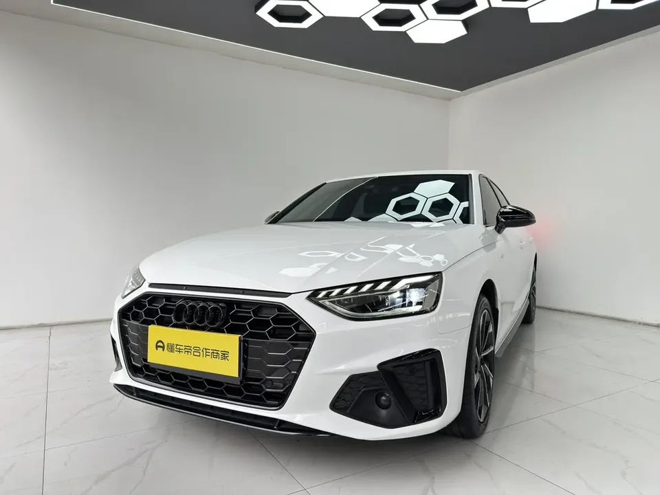 Audi a4 l 2023