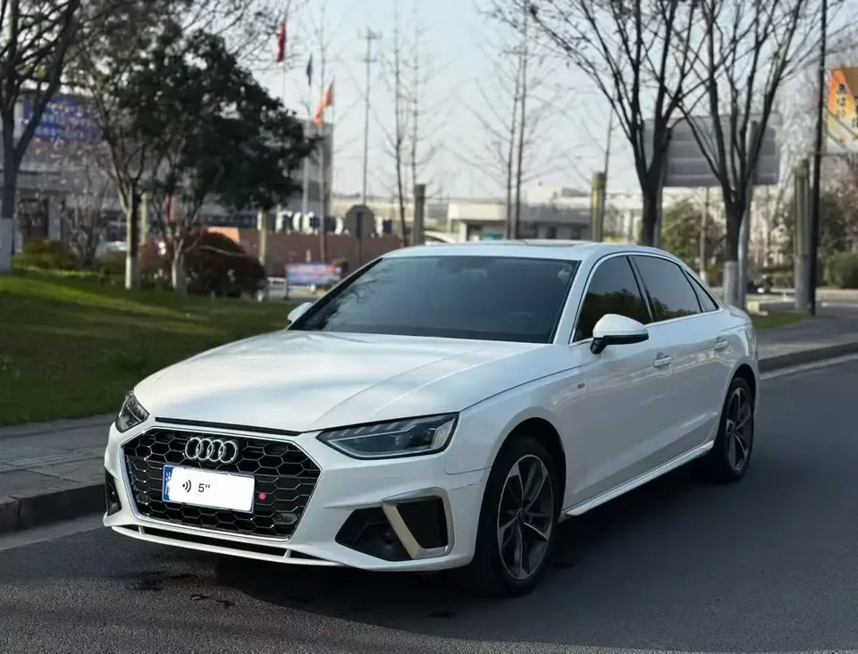 Audi a4 l 2022