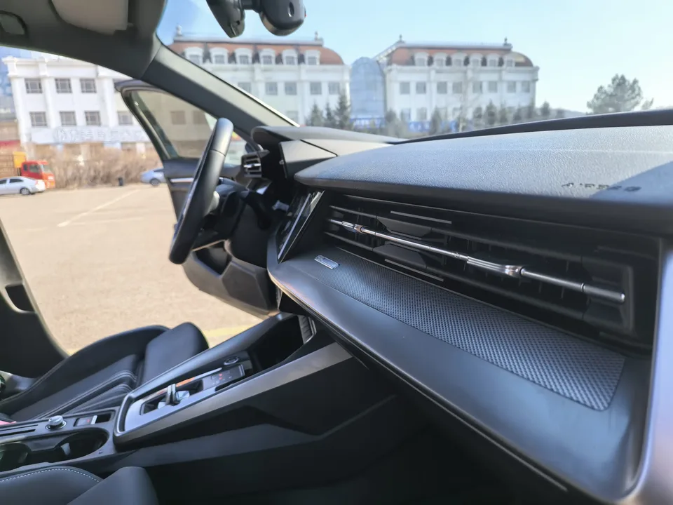 Audi A3 A3 2023 facelift Sportback 35 TFSI stylish and sporty 2023 — thumbnail 4