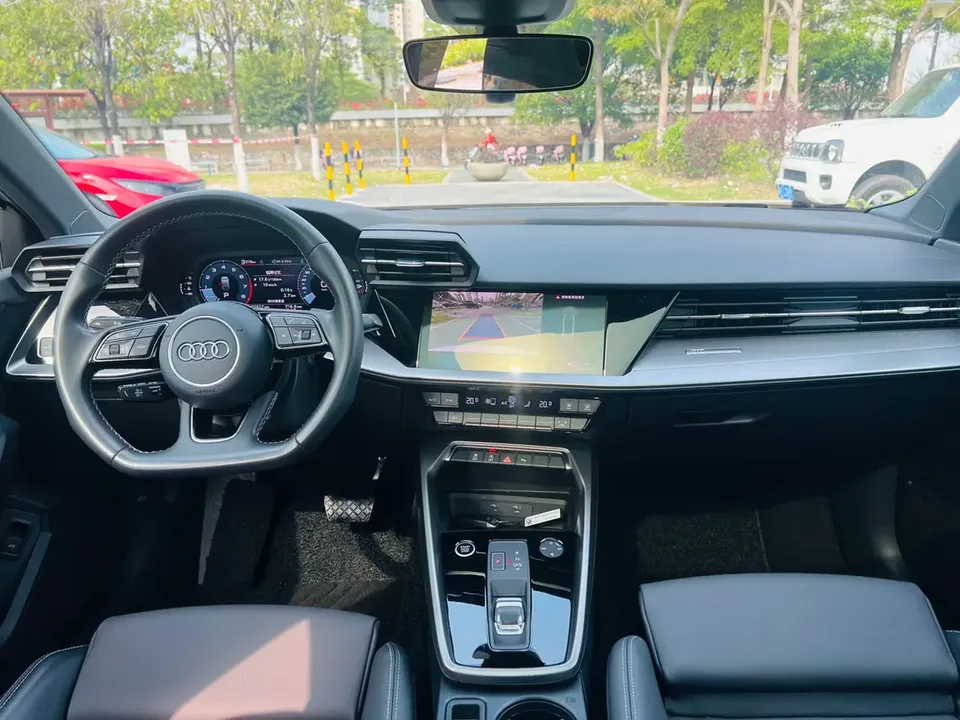 Audi A3 Audi A3 2024 Sportback 35 TFSI stylish and sporty 2024 — миниатюра 5