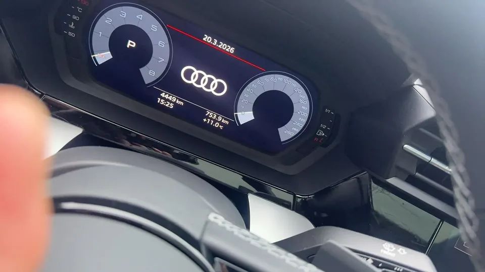 Audi A3 A3L Limousine 35 TFSI Fashionable and Elegant 2023 — миниатюра 3