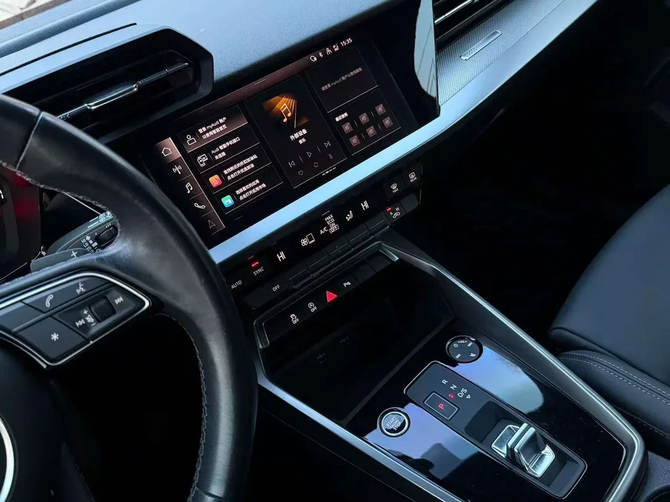 Audi A3 Sportback 35 TFSI stylish and sporty 2022 — миниатюра 5