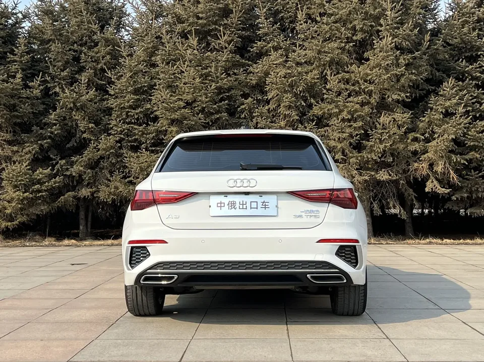 Audi A3 Audi A3 2022 Sportback 35 TFSI Stylish and sporty 2022 — thumbnail 2