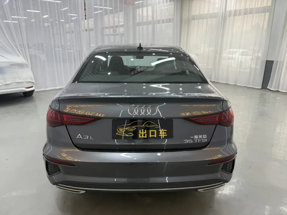 Audi A3 A3L Limousine 35 TFSI Fashion Sports 2024 — миниатюра 2