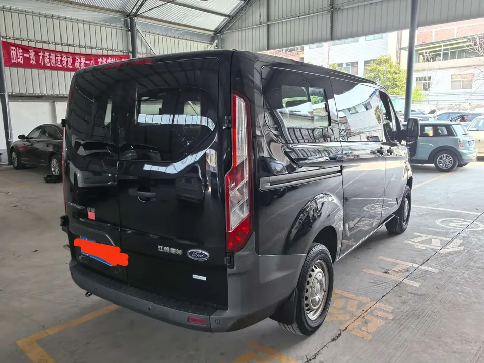Ford Transit Transit 2019 2.0T gasoline automatic multi-functional commercial vehicle short-axle low-roof 6-seater National VI 2022 — миниатюра 2