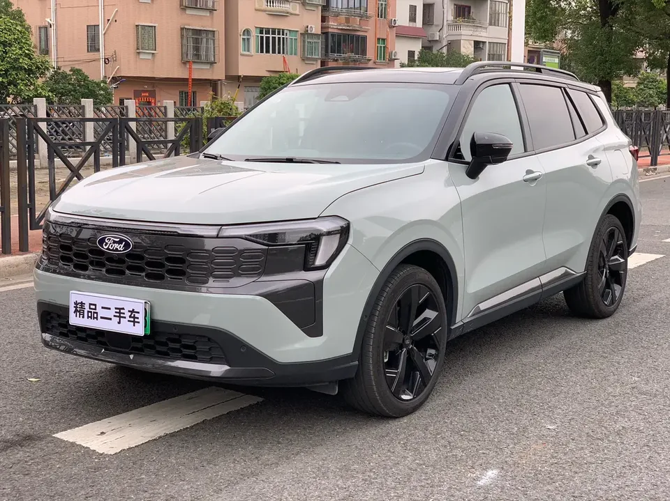 Ford Lingrui PHEV 2025