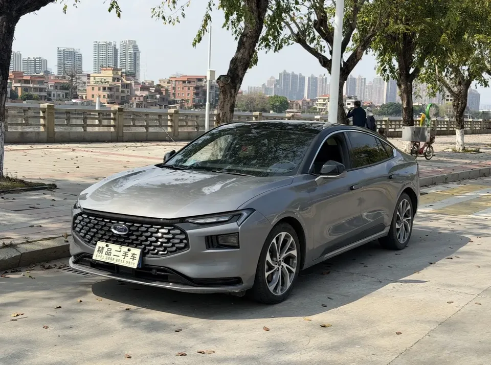Ford Mondeo 2022