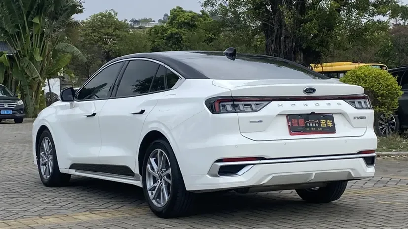 Ford Mondeo Mondeo EcoBoost 245 Fashion Edition 2023 — миниатюра 2