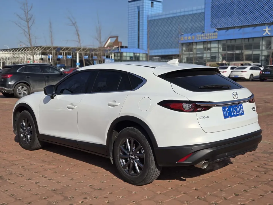 Mazda CX-4 Mazda CX-4 2021 2.0L 2WD Blue Sky Vitality Edition 2023 — thumbnail 5