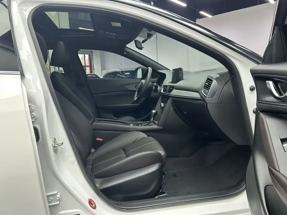 Mazda CX-4 Mazda CX-4 2021 2.0L 2WD Blue Sky Premium Edition 2023 — миниатюра 5