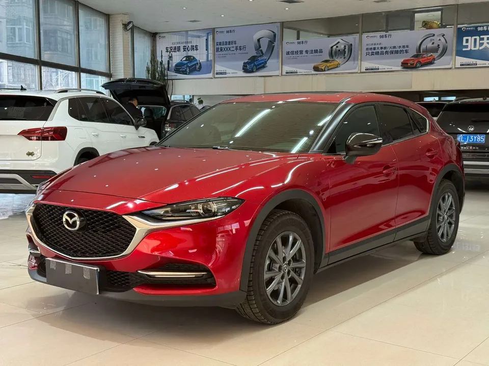 Mazda CX-4 Mazda CX-4 2021 2.0L 2WD Blue Sky Vitality Edition 2023 — photo 1, buy with delivery to Moscow