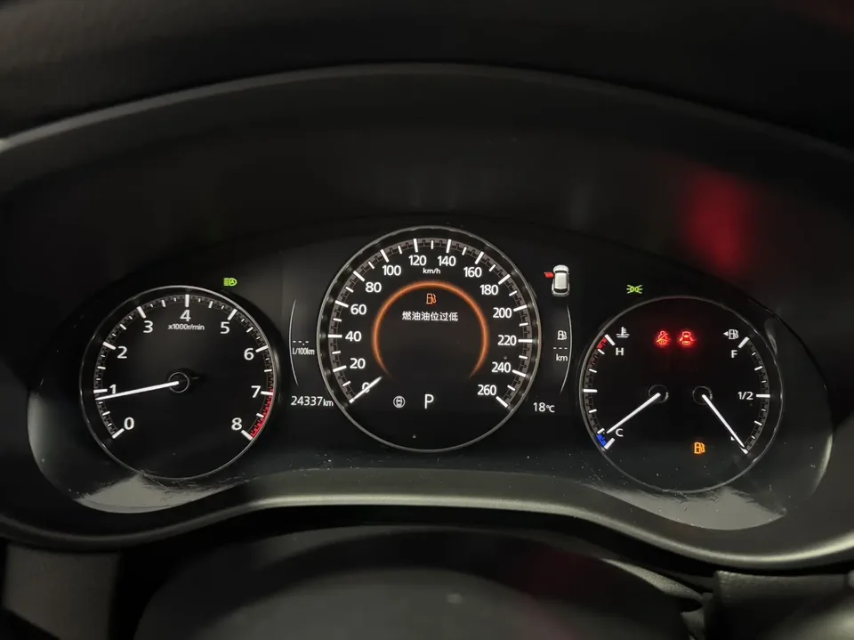 Mazda CX-50 OK 2.0L automatic version 2023 — миниатюра 5