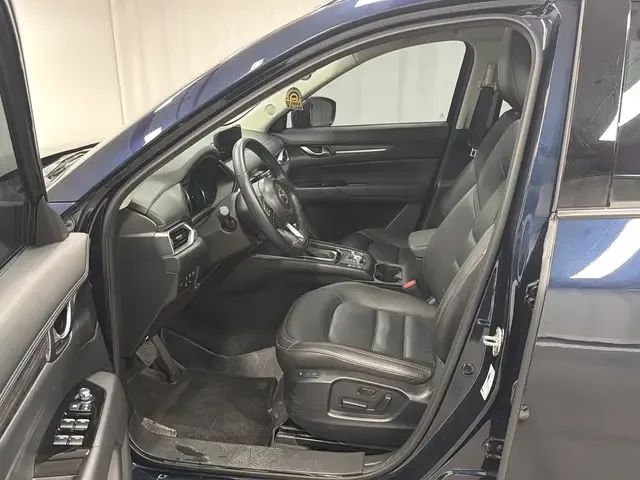 Mazda CX-5 2.0L Automatic 2WD Smart Elegance 2023 — миниатюра 5