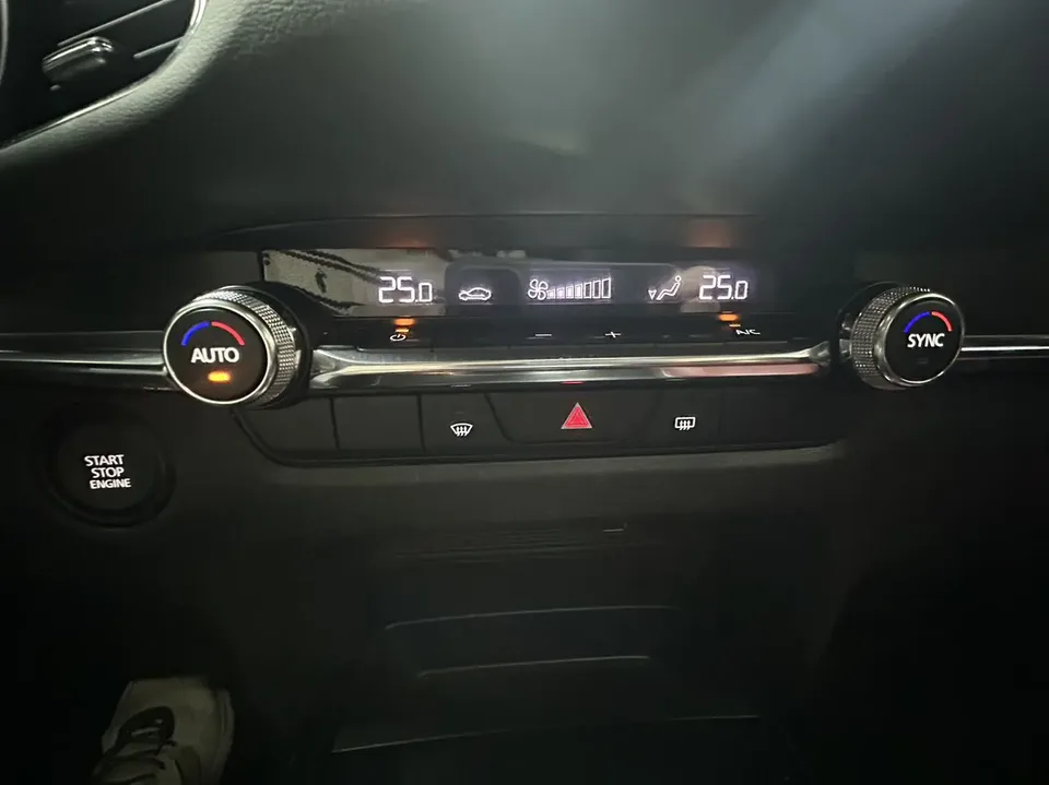 Mazda CX-30 2.0L Automatic Jiayue Edition 2022 — миниатюра 3