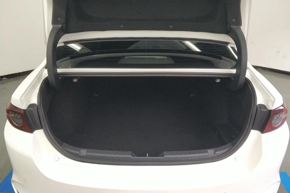 Mazda Axela Mazda3 Angkesela 2021 2.0L Automatic Quality Edition 2022 — thumbnail 5