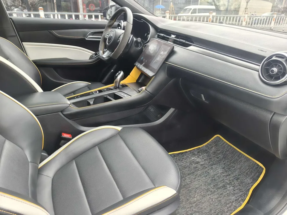 MG 6 Pro 1.5T automatic Trophy flagship version 2023 — миниатюра 5