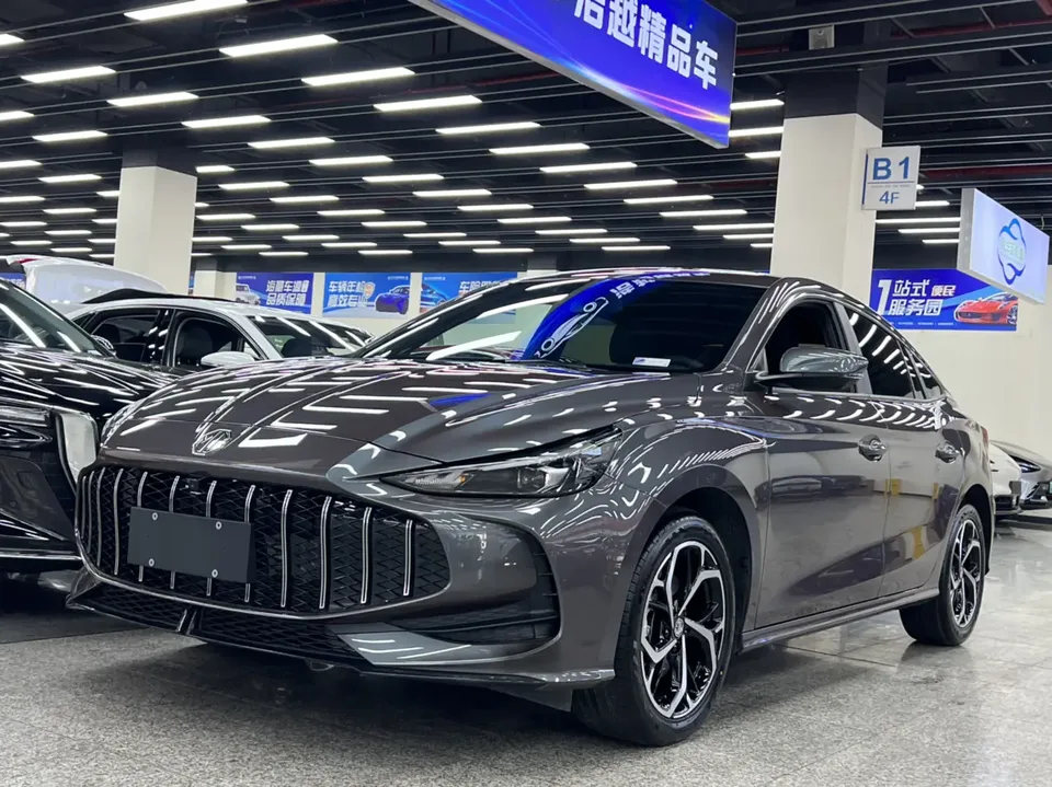 MG 5 2025