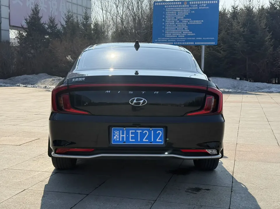 Hyundai Famous pictures 1.8L MPi CVT Elite Edition GLX 2023 — миниатюра 2