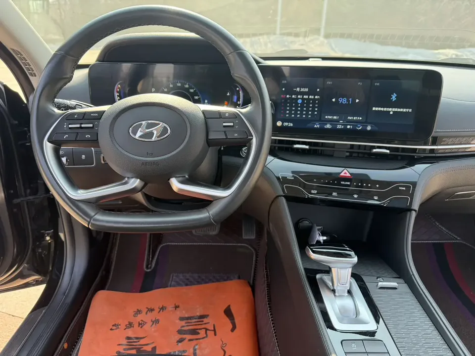 Hyundai Famous pictures 1.8L MPi CVT Elite Edition GLX 2023 — миниатюра 4