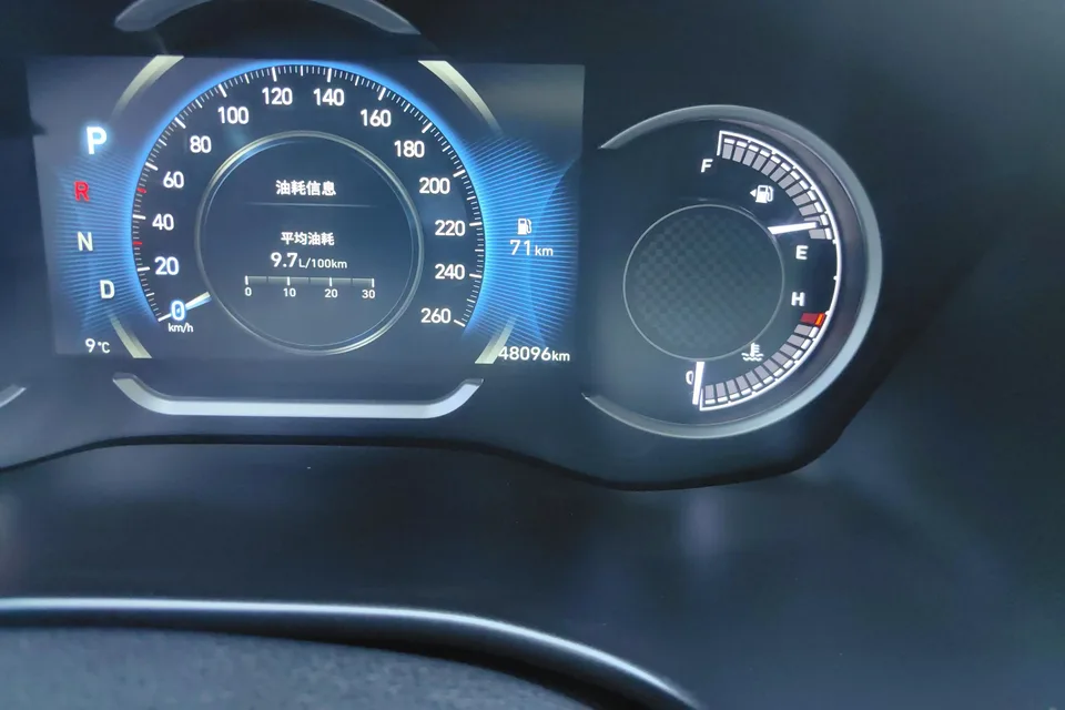 Hyundai Shengda 380 TGDi GLS automatic two-wheel drive luxury version 2022 — миниатюра 4