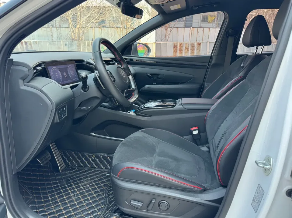 Hyundai tucson l Tucson 2022 Tucson L 1.5T LUX 4WD Premium Edition N Line 2022 — миниатюра 4