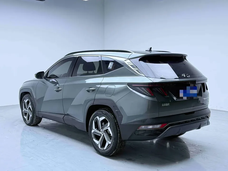 Hyundai tucson l Tucson 2023 Tucson L 1.5T DLX 2WD Luxury Edition 2024 — миниатюра 4
